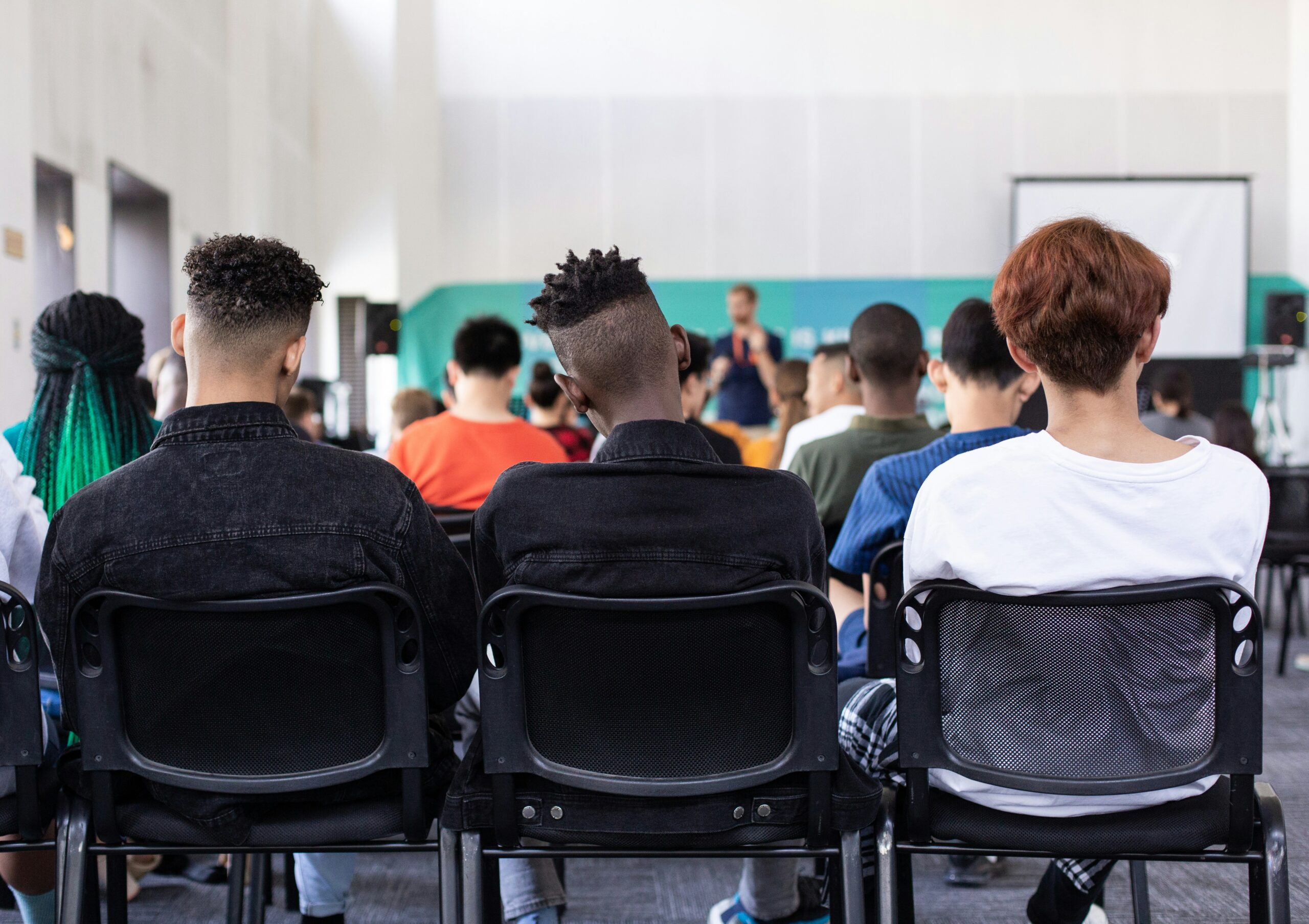 Rame torna nelle scuole superiori, con il suo E-Factor