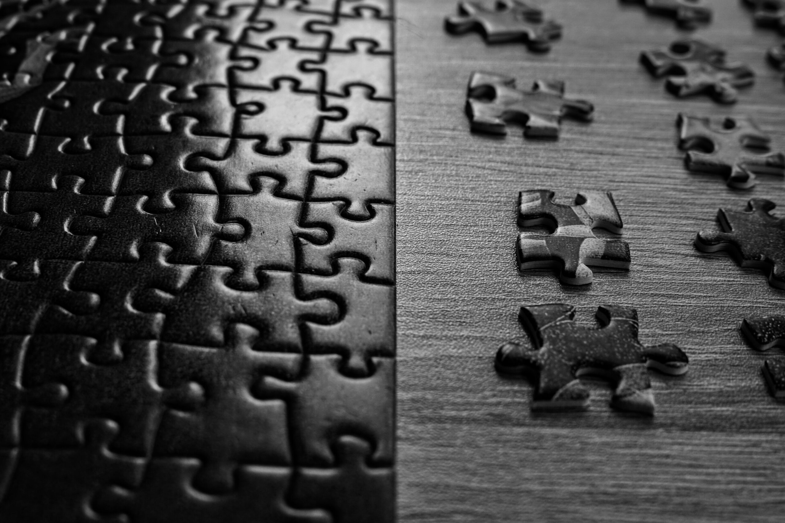 Suicidio maschile: quanto pesano i problemi economici?
